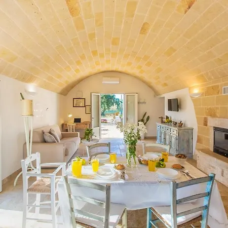 بيت للعطل Trullo Con Piscina Baby *