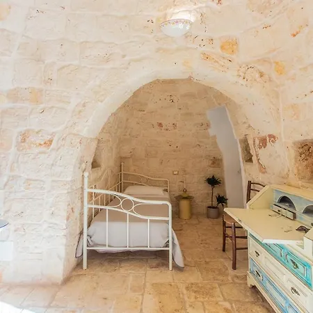 بيت للعطل Trullo Con Piscina Baby سان ميكيلي سالنتينو