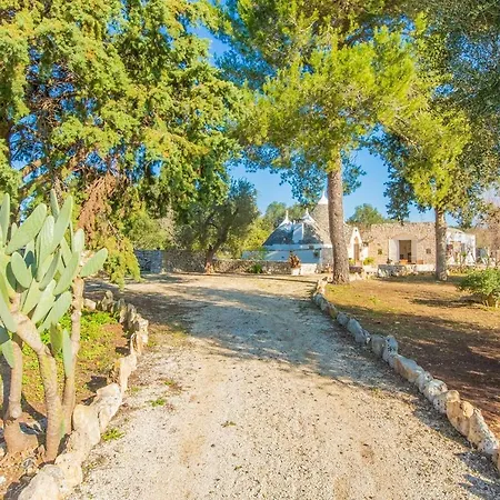 Trullo Con Piscina Baby بيت للعطل سان ميكيلي سالنتينو